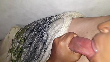 Porno estupro gozando a força na boca da novinha